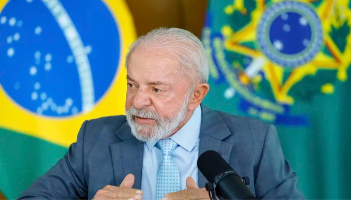  Lula envia ao Congresso projeto de lei pelo fim da escala 6x1 